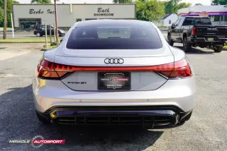 2022 AUDI E-TRON GT