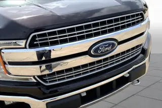 Ford F-150 2019 4x4 Lariat 4 puertas SuperCrew 5.5 pies. SB