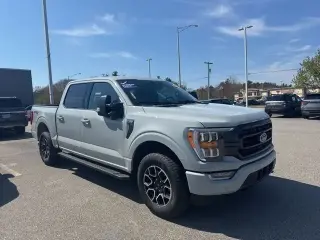 Ford F-150 2023 4x4 XL 4dr SuperCrew 5.5 ft. SB