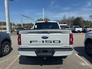 Ford F-150 2023 4x4 XL 4dr SuperCrew 5.5 ft. SB