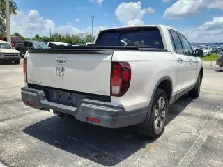 Honda Ridgeline 2019 AWD RTL-E 4 puertas Cabina Crew 5.3 pies. SB