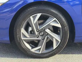 Hyundai ELANTRA 2025 SEL Sport 4 puertas Sedan