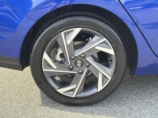Hyundai ELANTRA 2025 SEL Sport 4 puertas Sedan