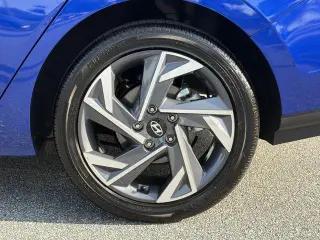 Hyundai ELANTRA 2025 SEL Sport 4 puertas Sedan