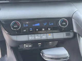Hyundai ELANTRA 2025 SEL Sport 4 puertas Sedan