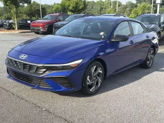 Hyundai ELANTRA 2025 SEL Sport 4 puertas Sedan