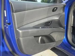 Hyundai ELANTRA 2025 SEL Sport 4 puertas Sedan
