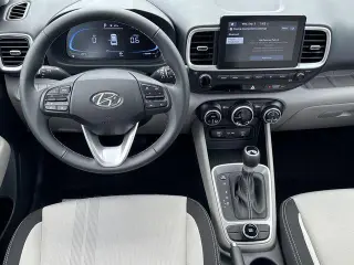 Hyundai VENUE 2025 SEL 4 puertas Crossover