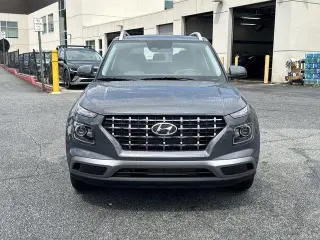 Hyundai VENUE 2025 SEL 4 puertas Crossover