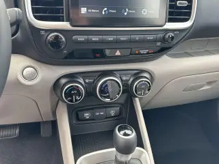 Hyundai VENUE 2025 SEL 4 puertas Crossover