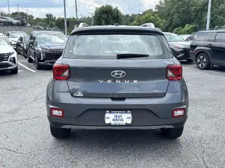 Hyundai VENUE 2025 SEL 4 puertas Crossover