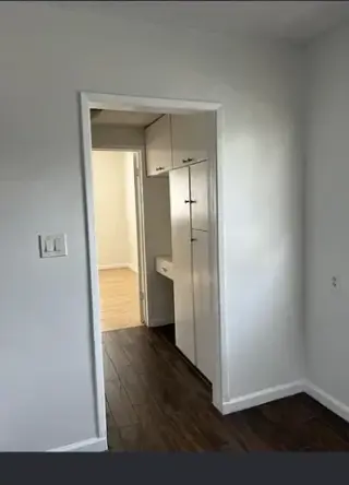 1 dormitorio y 1 baño
