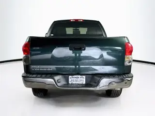 Toyota Tundra 2008 4x2 SR5 4 puertas Doble Cabina SB (4.7L V8)