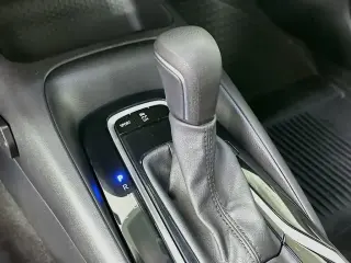 Toyota Corolla 2022 SE 4 puertas Sedán CVT