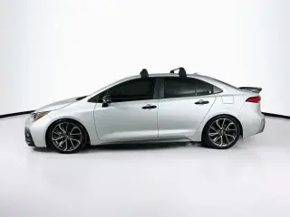 Toyota Corolla 2022 SE 4 puertas Sedán CVT