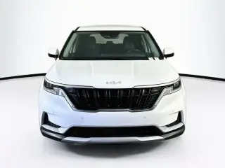 Kia Carnival 2024 EX 4 puertas Minivan