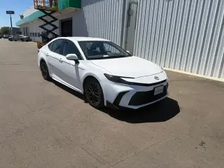 Toyota Camry 2025 SE 4 puertas Sedan