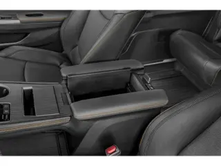 Toyota Sienna 2022 AWD Edición Woodland 7 pasajeros 4 puertas Minivan