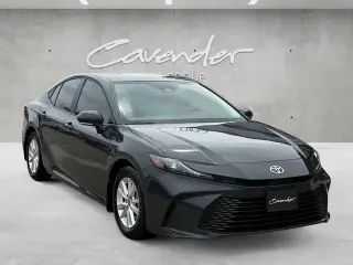 Toyota Camry 2025 LE 4 puertas Sedan