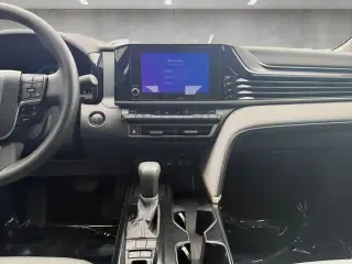 Toyota Camry 2025 LE 4 puertas Sedan