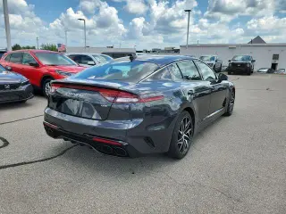 Kia Stinger 2023 GT-Line 4 puertas Sedan