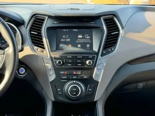 Hyundai SANTA FE Sport 2017 2.4L 4 puertas SUV