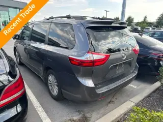 Toyota Sienna 2016 Limited 7 Pasajeros 4 Puertas Minivan