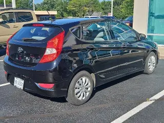 Hyundai ACCENT 2015 GS 4 puertas Hatchback