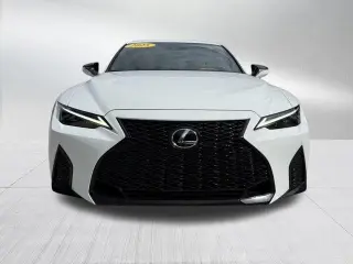 Lexus IS 350 2024 F SPORT Design 4 puertas Sedan