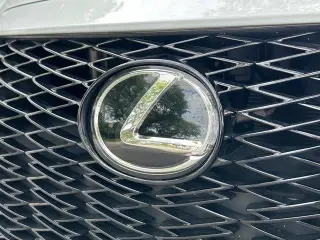 Lexus IS 350 2024 F SPORT Design 4 puertas Sedan