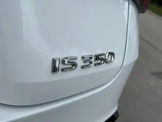 Lexus IS 350 2024 F SPORT Design 4 puertas Sedan