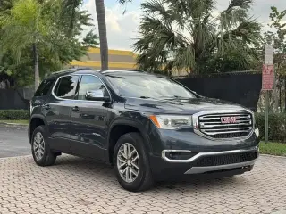 🚘*GMC Acadia SLE 2019*