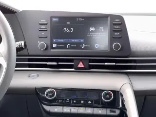 Hyundai ELANTRA 2026 SEL Sport Premium 4 puertas Sedan