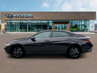 Hyundai ELANTRA 2026 SEL Sport Premium 4 puertas Sedan