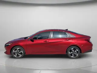 Hyundai ELANTRA 2023 SEL 4 puertas Sedan