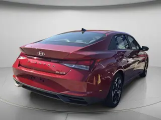 Hyundai ELANTRA 2023 SEL 4 puertas Sedan