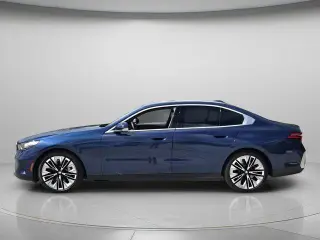 Serie 5 BMW 2024 530i Sedan 4 puertas