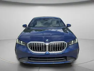 Serie 5 BMW 2024 530i Sedan 4 puertas