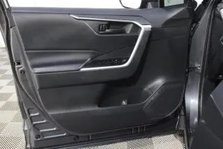 Toyota RAV4 Híbrido 2024 AWD LE 4 puertas SUV