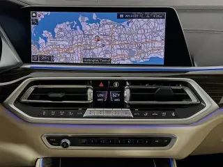 Vehículo de Actividad Deportiva BMW X5 2021 AWD xDrive40i 4 puertas
