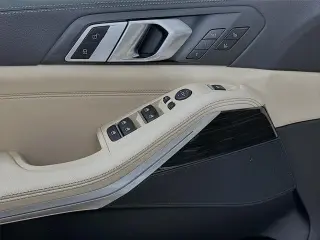 Vehículo de Actividad Deportiva BMW X5 2021 AWD xDrive40i 4 puertas