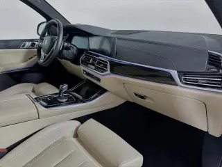 Vehículo de Actividad Deportiva BMW X5 2021 AWD xDrive40i 4 puertas