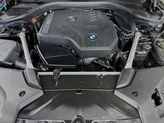 Serie 5 BMW 2023 AWD 530i xDrive 4 puertas Sedán