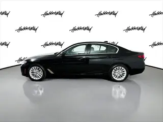 Serie 5 BMW 2023 AWD 530i xDrive 4 puertas Sedán