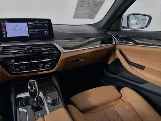 Serie 5 BMW 2023 AWD 530i xDrive 4 puertas Sedan