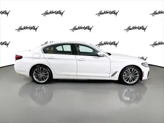 Serie 5 BMW 2023 AWD 530i xDrive 4 puertas Sedan