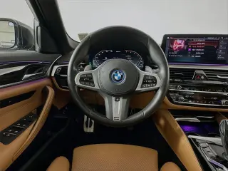 BMW Serie 5 2023 AWD 530e xDrive 4 puertas Sedan