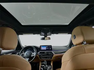 BMW Serie 5 2023 AWD 530e xDrive 4 puertas Sedan