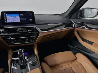 BMW Serie 5 2023 AWD 530e xDrive 4 puertas Sedan
