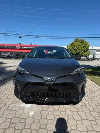 🚘*Toyota Corolla SE 2019*